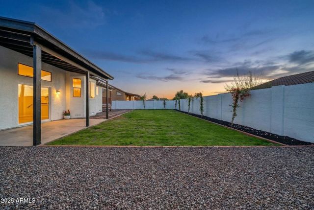 17458 N 64TH Drive, Glendale, AZ 85308