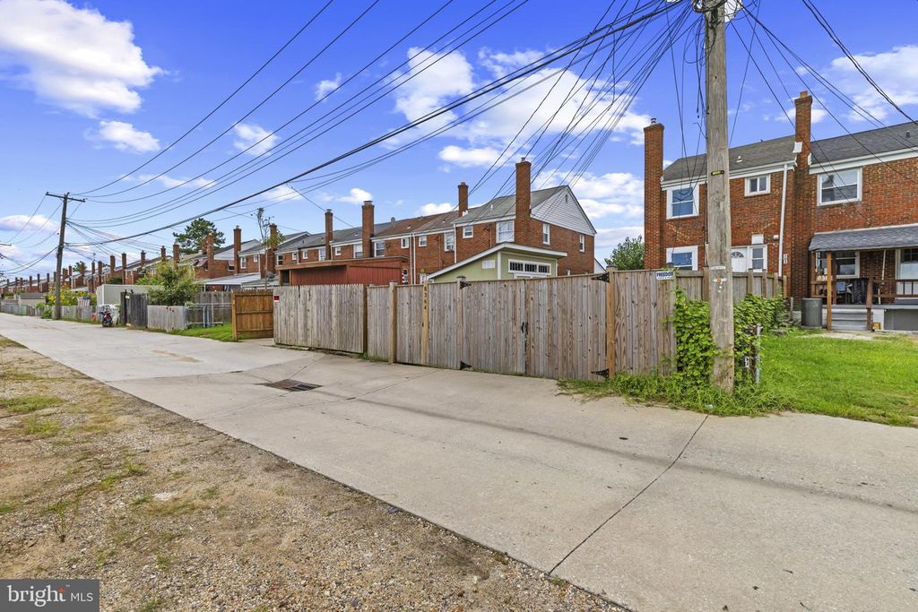 8364 KAVANAGH RD, Baltimore, MD 21222