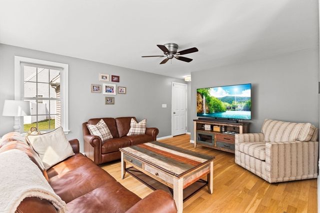 61 Nobadeer Cir, Kingston, MA 02364