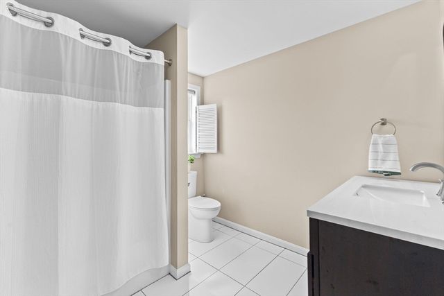 61 Nobadeer Cir, Kingston, MA 02364