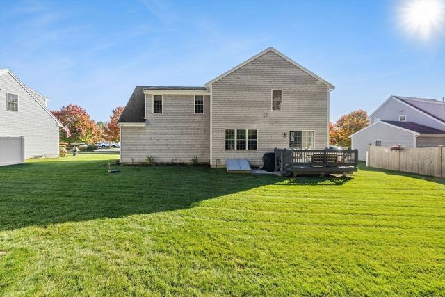 61 Nobadeer Cir, Kingston, MA 02364