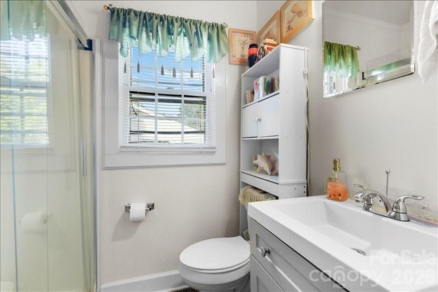 1222 E Park Drive, Gastonia, NC 28054