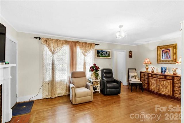 1222 E Park Drive, Gastonia, NC 28054