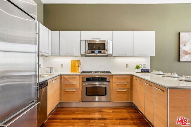 801 S Grand Avenue 1712, Los Angeles, CA 90017
