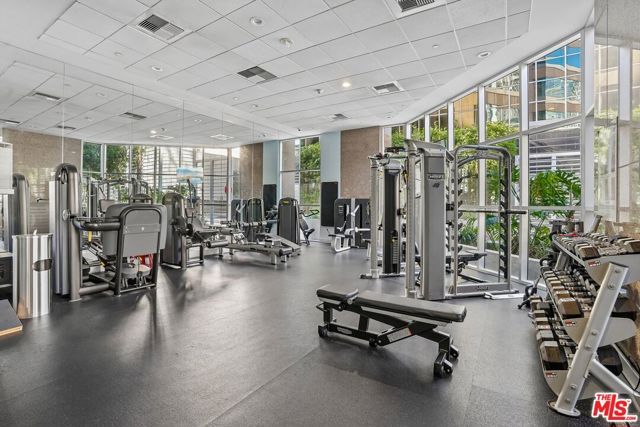 801 S Grand Avenue 1712, Los Angeles, CA 90017