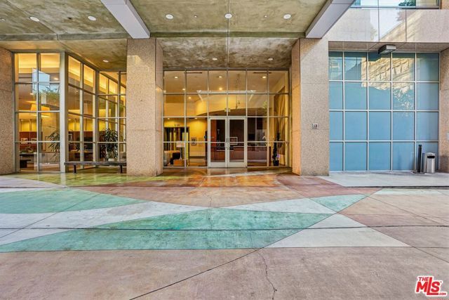 801 S Grand Avenue 1712, Los Angeles, CA 90017