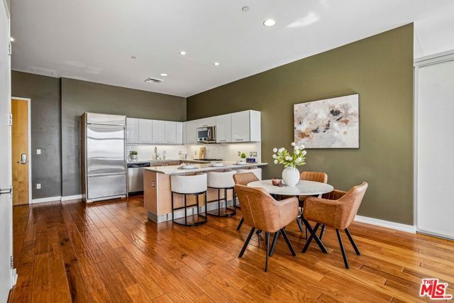 801 S Grand Avenue 1712, Los Angeles, CA 90017