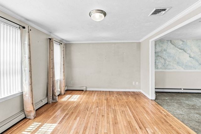 35 Meeshawn Ave, Taunton, MA 02718