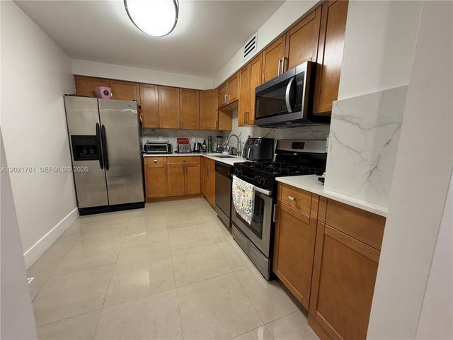 2030 S Ocean Dr 2118, Hallandale Beach, FL 33009
