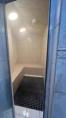 2030 S Ocean Dr 2118, Hallandale Beach, FL 33009