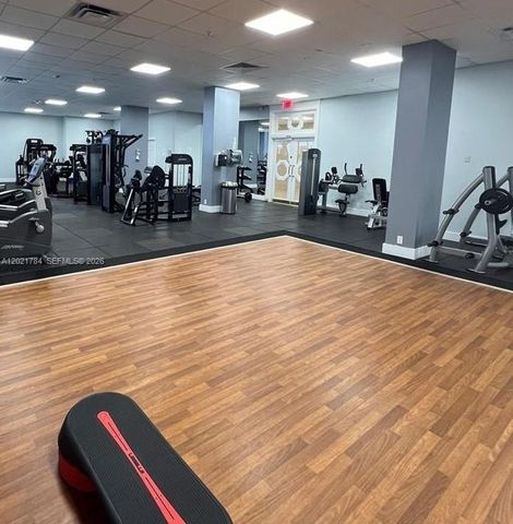 2030 S Ocean Dr 2118, Hallandale Beach, FL 33009