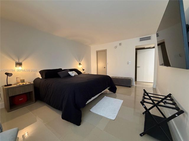 2030 S Ocean Dr 2118, Hallandale Beach, FL 33009