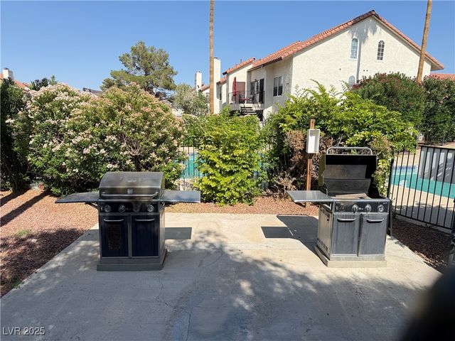 3606 DI SALVO Drive 133, Las Vegas, NV 89103