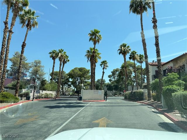 3606 DI SALVO Drive 133, Las Vegas, NV 89103