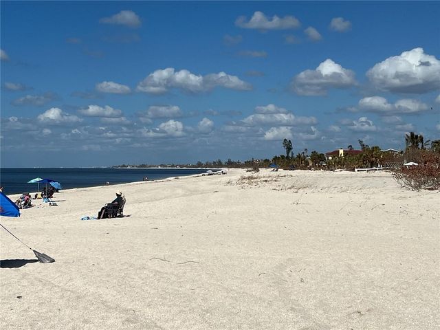 5845 BISCOTTI ST, Nokomis, FL 34275