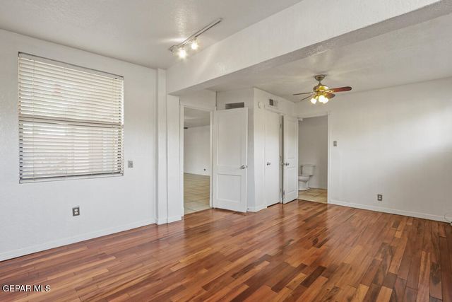 3410 N Stanton Street, El Paso, TX 79902