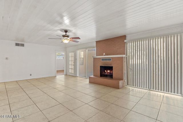3410 N Stanton Street, El Paso, TX 79902