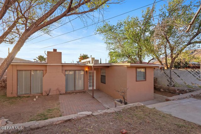 3410 N Stanton Street, El Paso, TX 79902