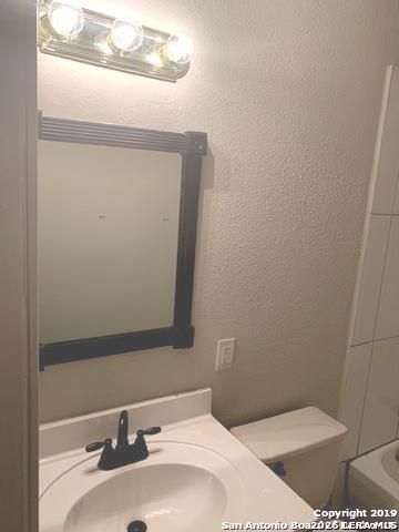 1011 Avant Ave Apt 4, San Antonio, TX 78210