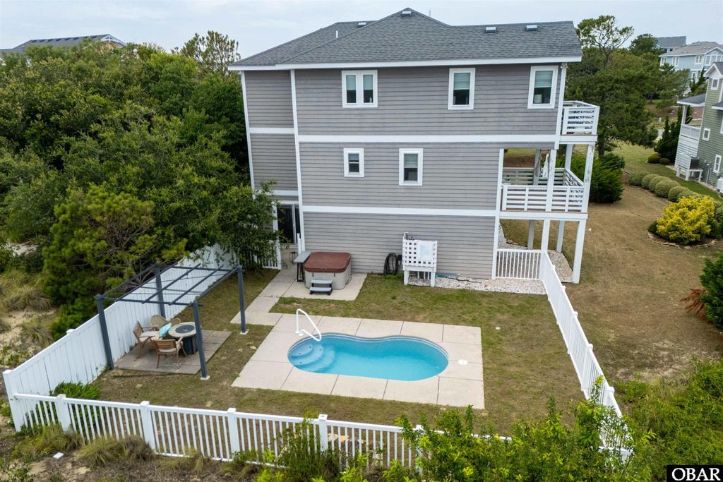 Image 6 of property listing at 107 First Flight Run Lot 81, Kitty Hawk, NC 27949