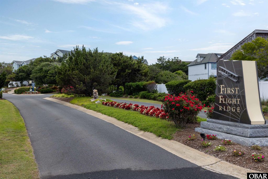 Image 7 of property listing at 107 First Flight Run Lot 81, Kitty Hawk, NC 27949