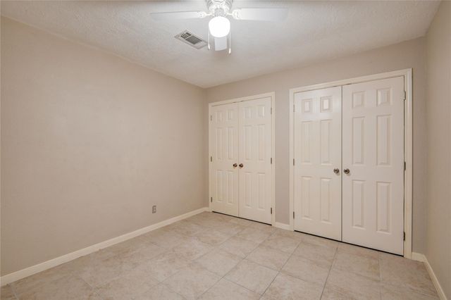 3700 83rd Street 9, Galveston, TX 77554