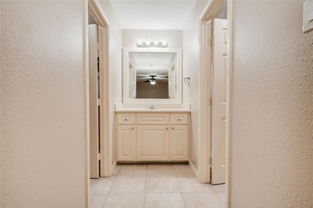 3700 83rd Street 9, Galveston, TX 77554