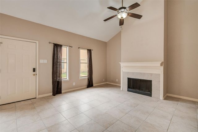 3700 83rd Street 9, Galveston, TX 77554