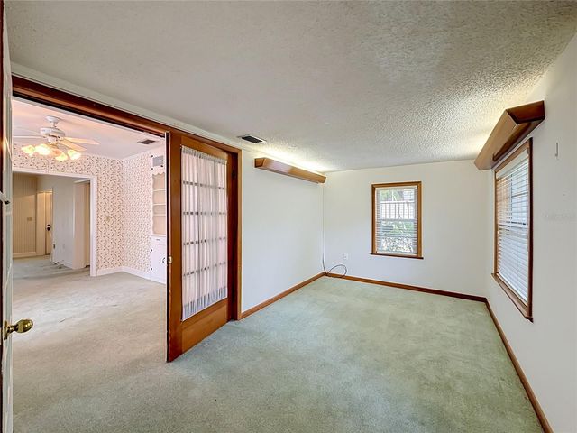 3271 ROBINSON STREET, Zellwood, FL 32798