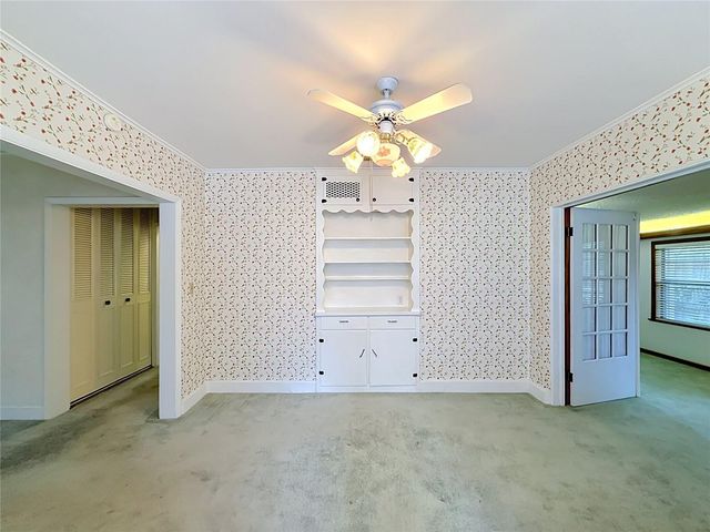 3271 ROBINSON STREET, Zellwood, FL 32798