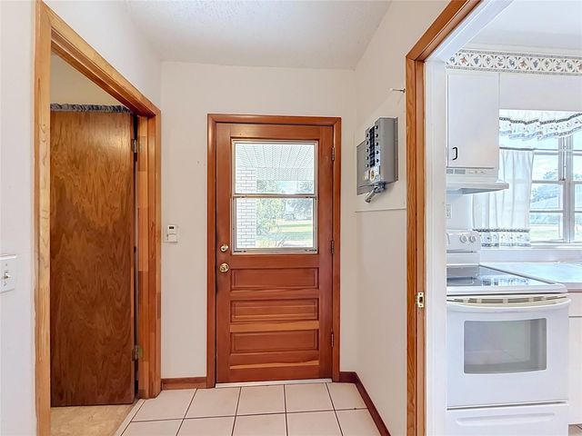 3271 ROBINSON STREET, Zellwood, FL 32798
