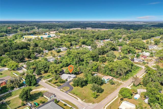 3271 ROBINSON STREET, Zellwood, FL 32798
