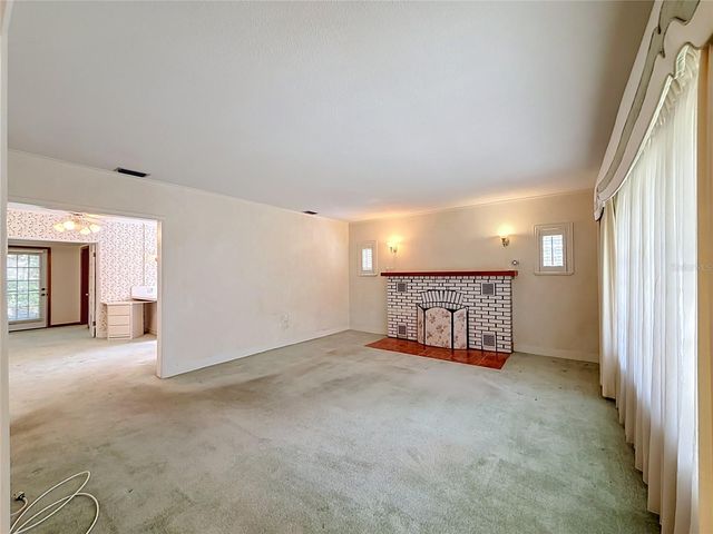 3271 ROBINSON STREET, Zellwood, FL 32798