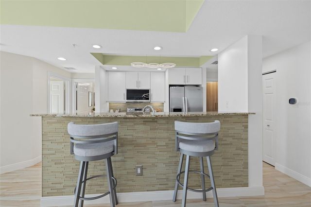 800 N TAMIAMI TRAIL 1512, Sarasota, FL 34236