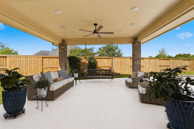 31322 Little Garden Court, Hockley, TX 77447