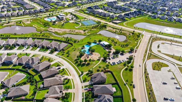 31322 Little Garden Court, Hockley, TX 77447