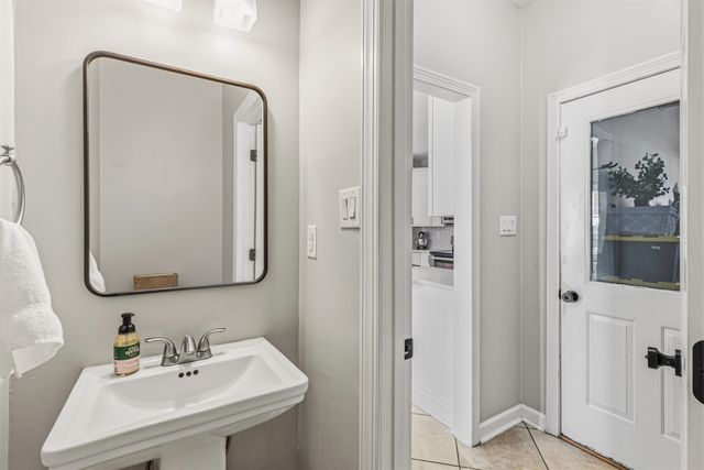 8161 KIMRIDGE DR, Germantown, TN 38138