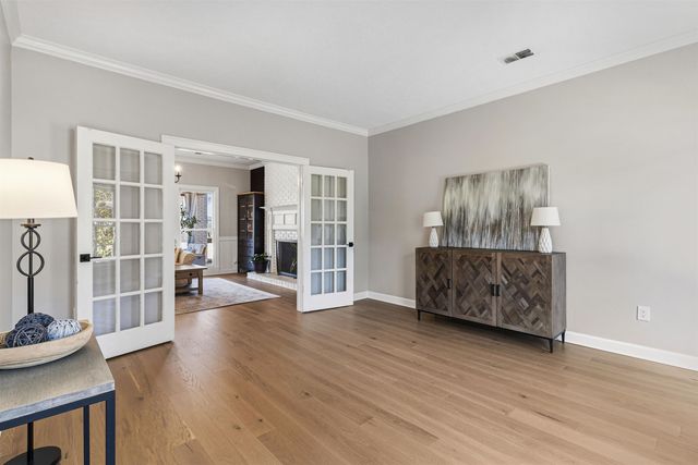 8161 KIMRIDGE DR, Germantown, TN 38138