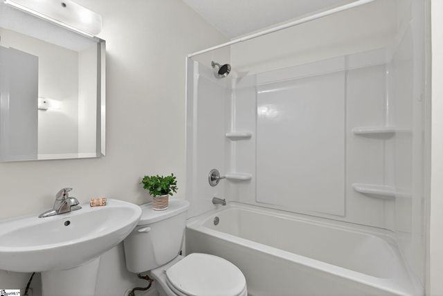 2530 E North St Apt 14K Unit K, Greenville, SC 29615