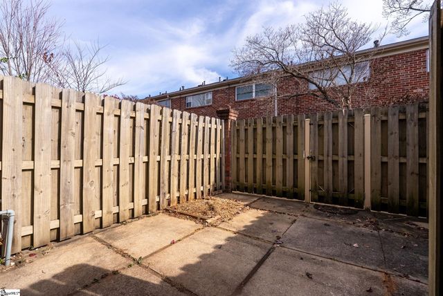 2530 E North St Apt 14K Unit K, Greenville, SC 29615