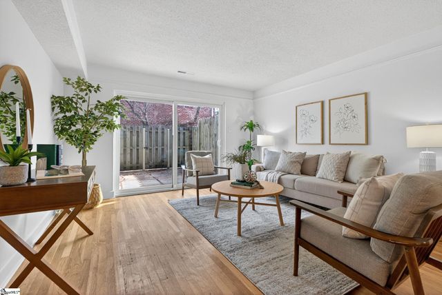 2530 E North St Apt 14K Unit K, Greenville, SC 29615