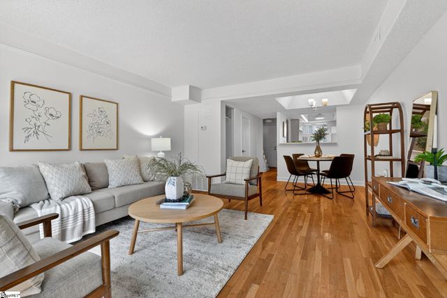 2530 E North St Apt 14K Unit K, Greenville, SC 29615