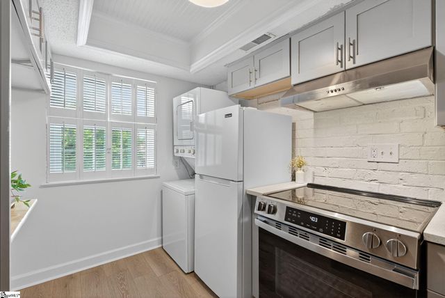 2530 E North St Apt 14K Unit K, Greenville, SC 29615