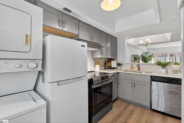 2530 E North St Apt 14K Unit K, Greenville, SC 29615