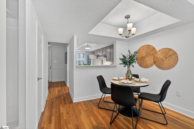 2530 E North St Apt 14K Unit K, Greenville, SC 29615