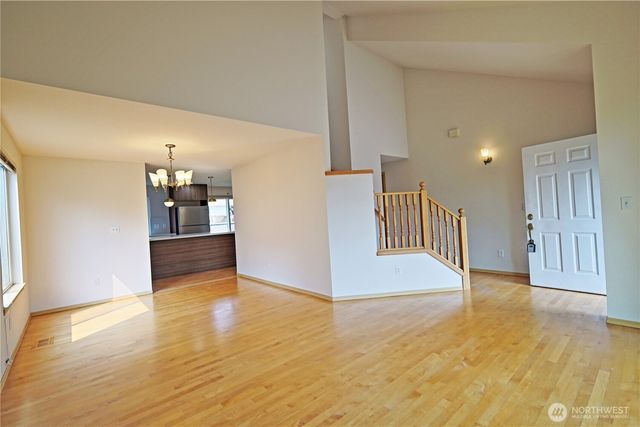 4006 NE 18th Street, Renton, WA 98056