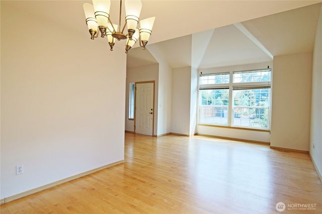 4006 NE 18th Street, Renton, WA 98056