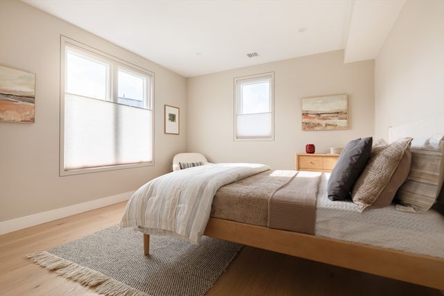 17 Smith Place, Cambridge, MA 02138