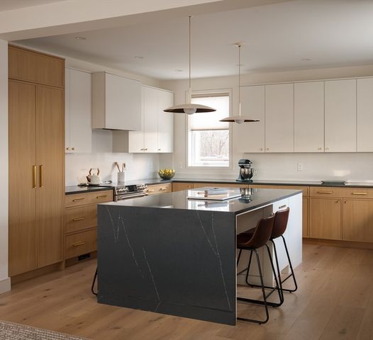 17 Smith Place, Cambridge, MA 02138