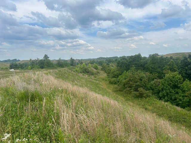 9999 Lewis Creek Road, Hyden, KY 40437